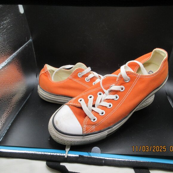 Share CONVERSE ALL STARS~ORANGE COLOR~ UNISEX~WOMEN'S SIZE 8 S SaleAway (4186) - Picture 7 of 7